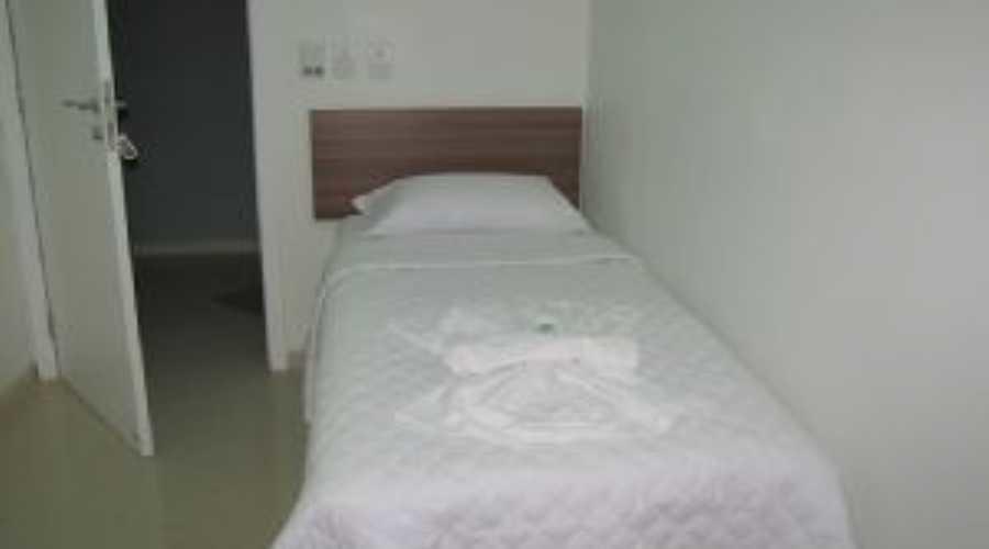Deed'S Hotel Mantenopolis Bagian luar foto